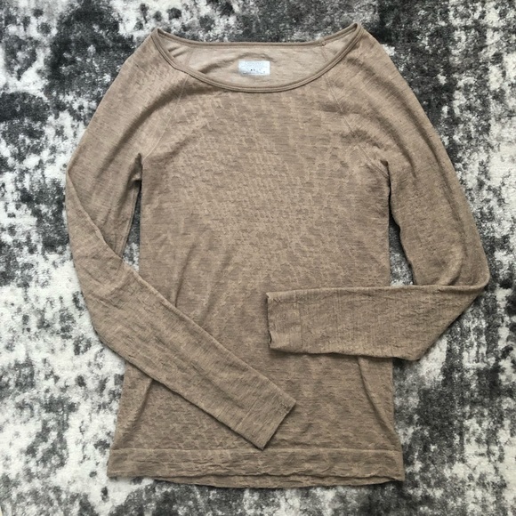 Athleta Tops - NWOT Athleta Tan Textured Thermal Top